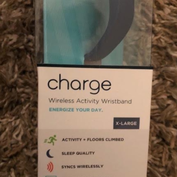 Fitbit Charge - Picture 3 of 6